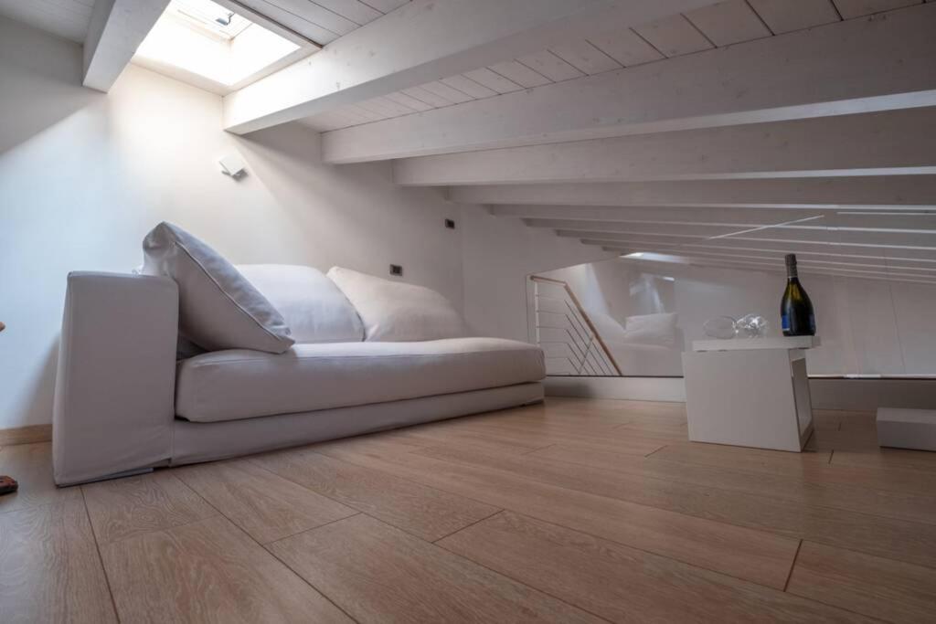 Happy Guest Apartments - Lake & Style Рива-ди-Сольто Экстерьер фото